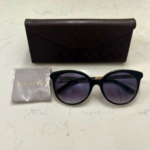 Gucci black and gold sunglasses GG3674/s